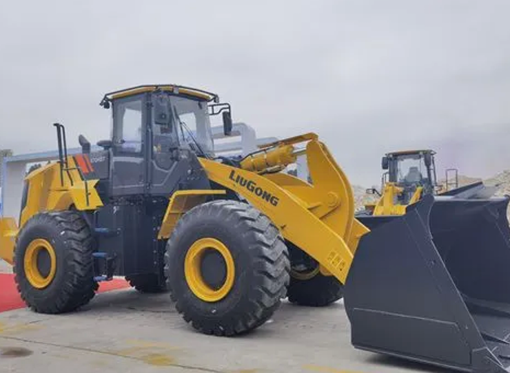 50裝載機(jī)更換剎車(chē)片需要拆卸輪胎嗎?